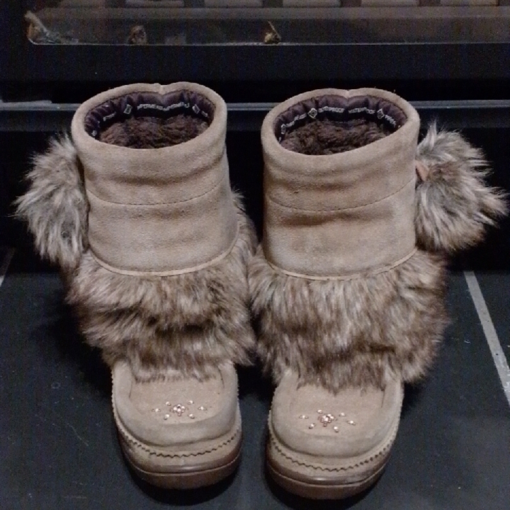 Manitobah Mukluks Snowy Owlet Tan Kids Boots Waterproof Traditional Beadwork